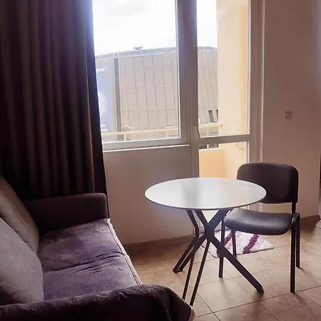 Varna Apartment * וארנה