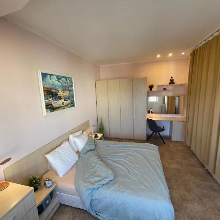 Varna Apartment * Várna